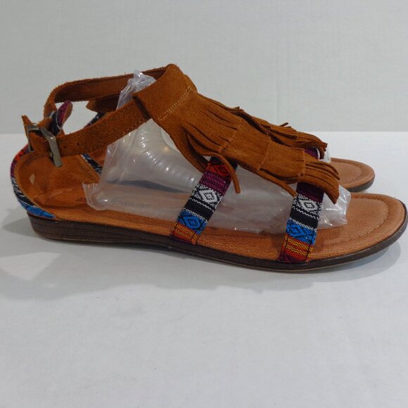 MINNIE TONKA Women's BOHO Brown Leather‎ Sandals Flats Aztec Fringe Size 6 - Picture 2 of 9